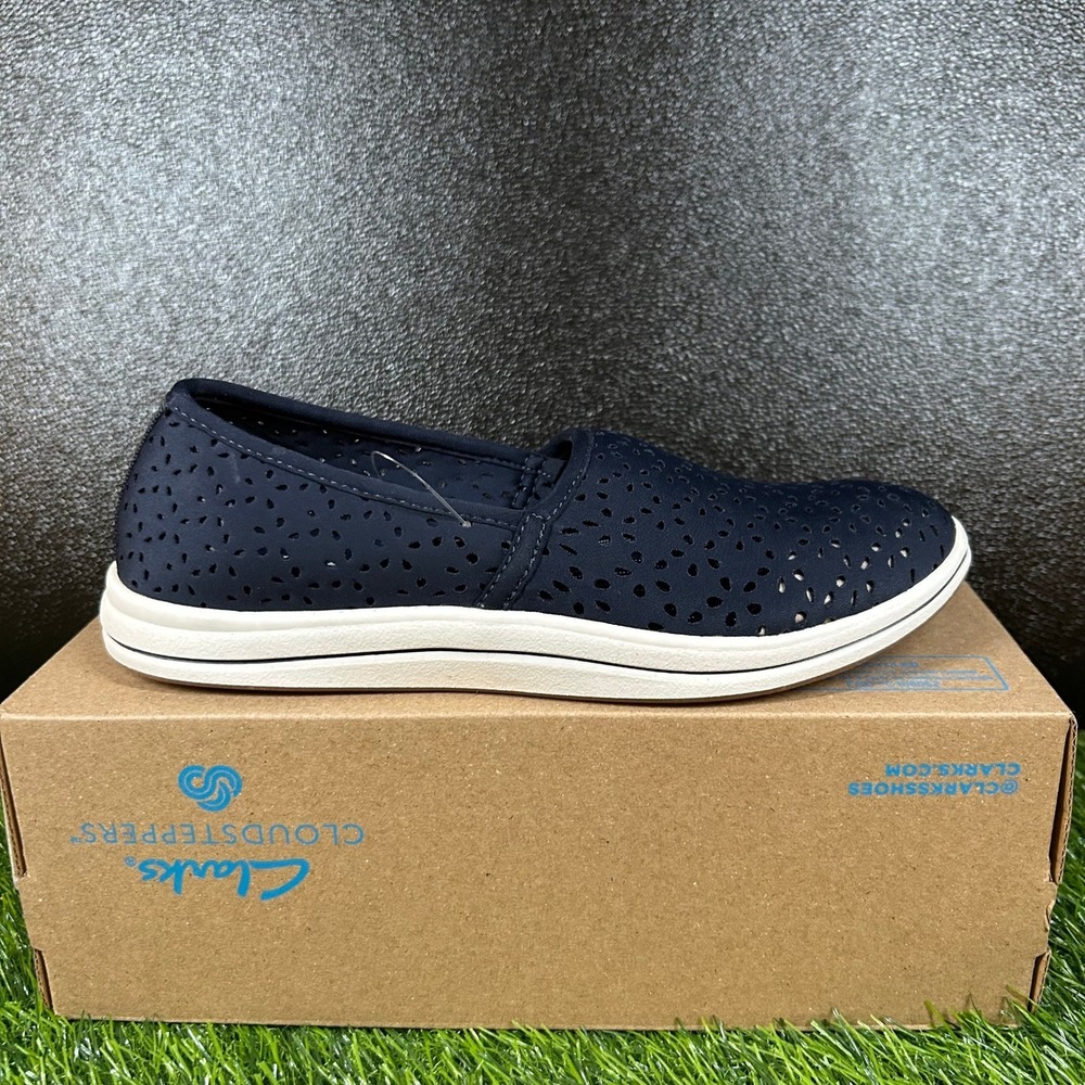 Clarks Breeze Emily Cloudsteppers Womens Size 6 Navy Blue Perforated Slip On